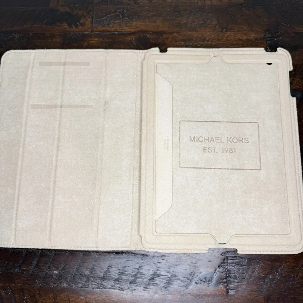 Michael Kors Palm Green Neoprene iPad, Tablet Sweet Sleeve, Case